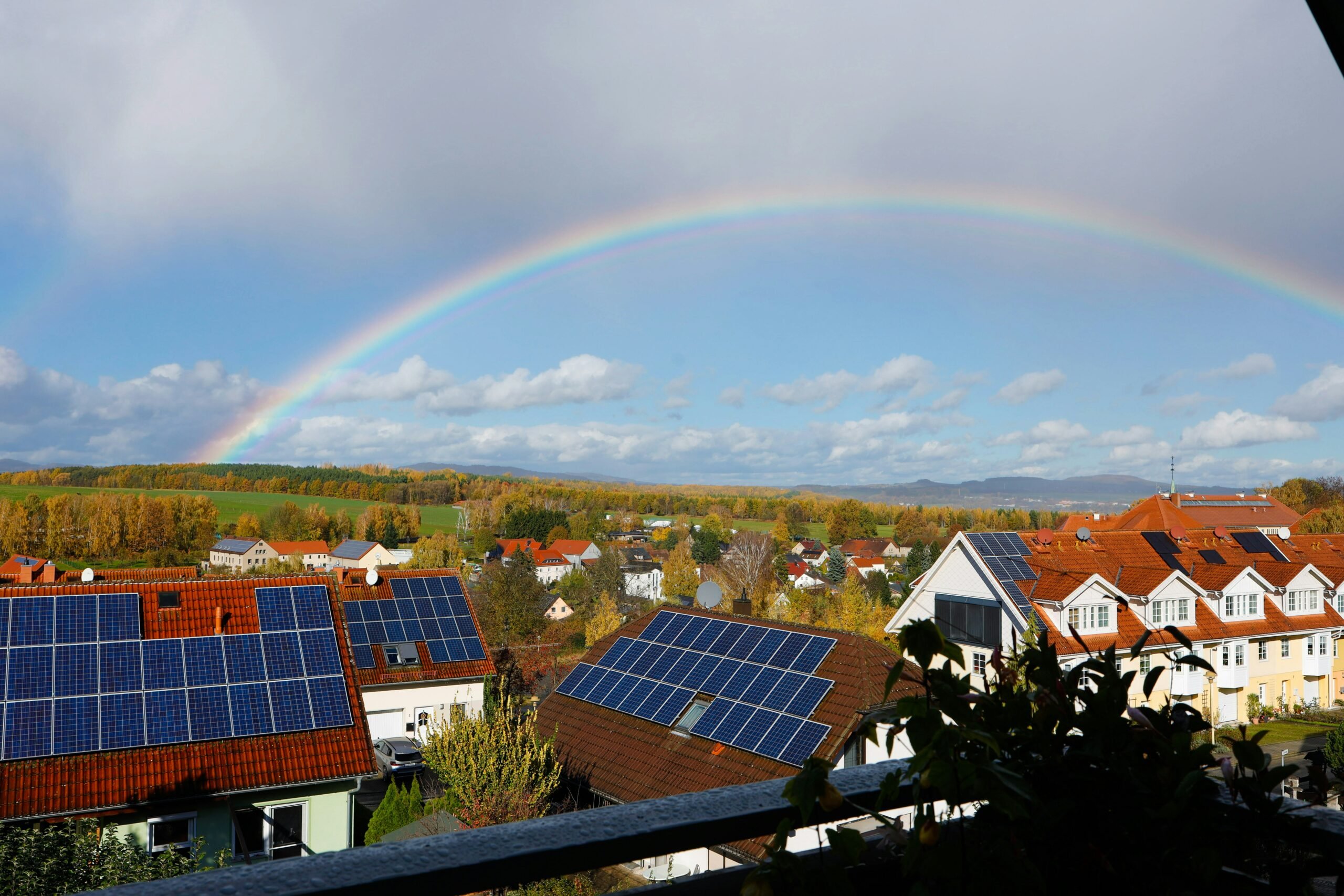 Fotovoltaické systémy: přebytky výroby elektřiny lze prodávat zpět do sítě